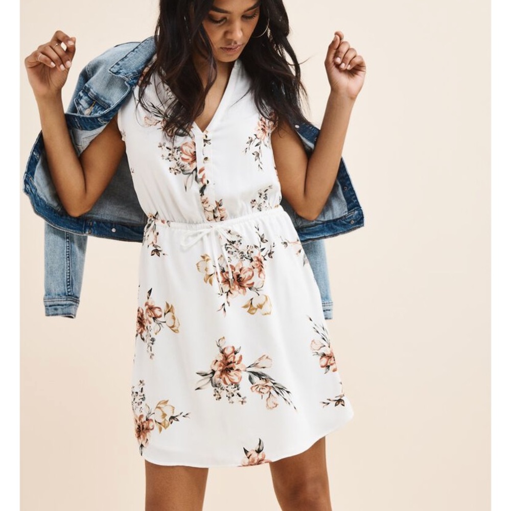 Dynamite floral dress small